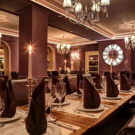 Noel Hotel-restaurant ホテル 2*