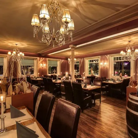 Noel Hotel-restaurant ホテル 2*